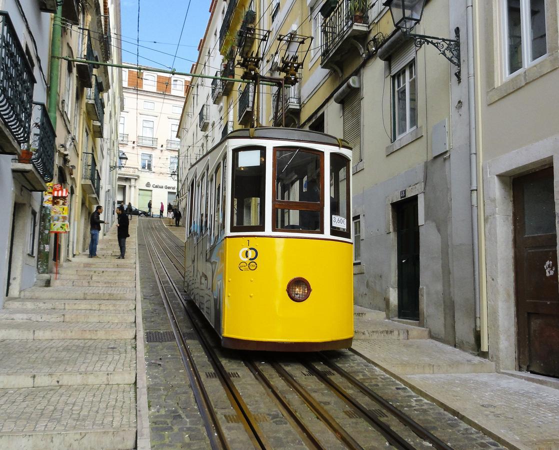 Chiado Lisbon Apartment Exterior photo