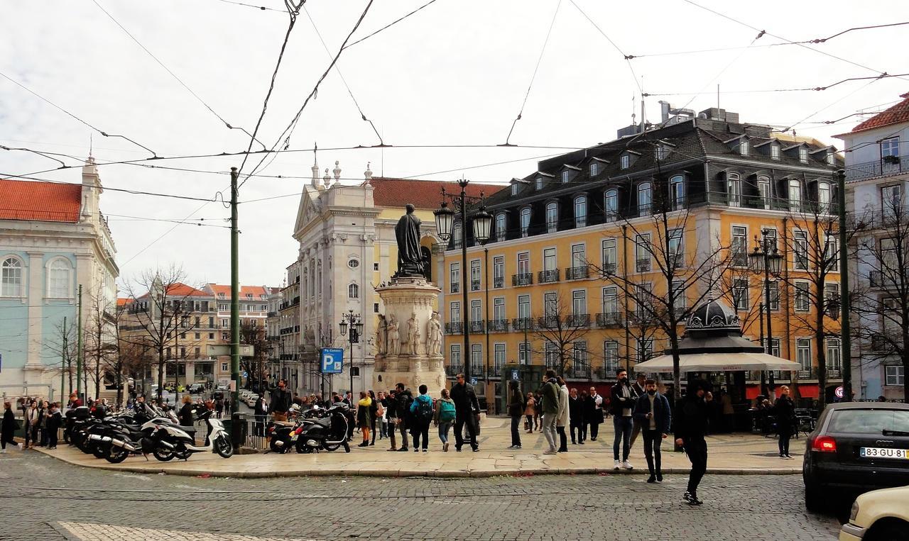 Chiado Lisbon Apartment Exterior photo